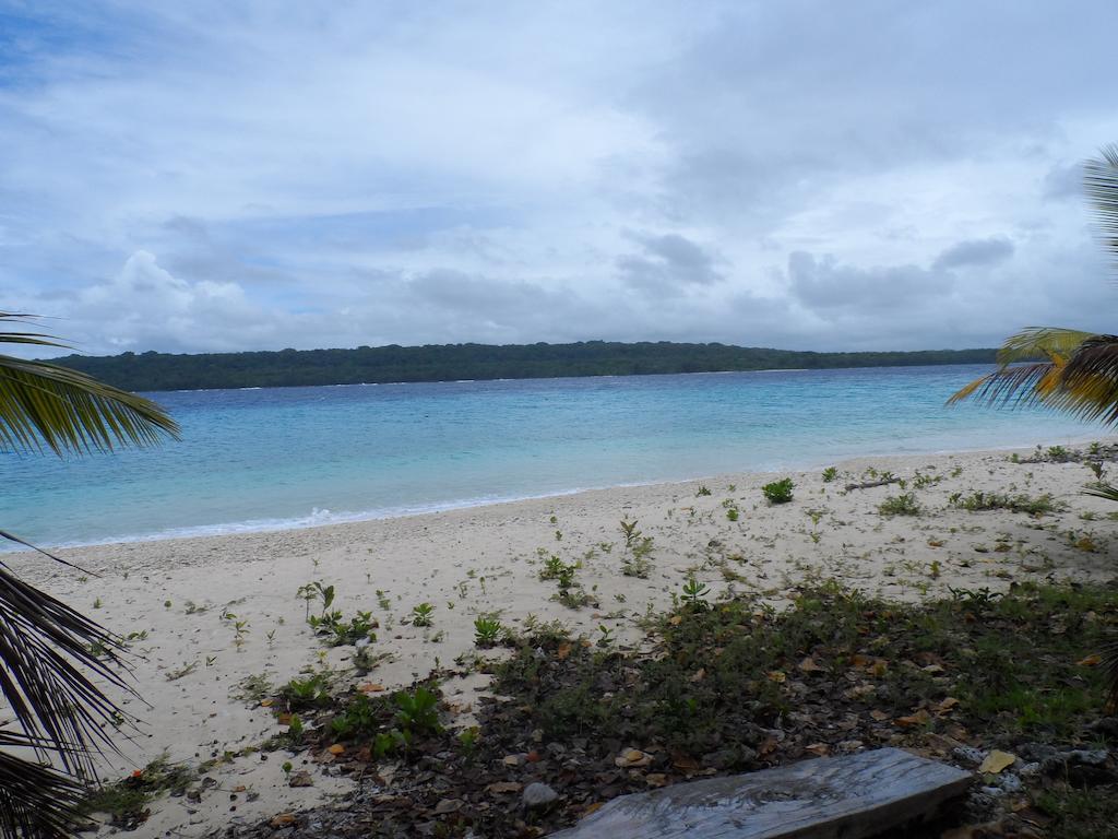 Bokissa Private Island Resort Luganville Buitenkant foto